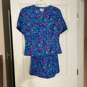 VINTAGE ADRIANNA PAPÉLL Women's top and skirt matching set